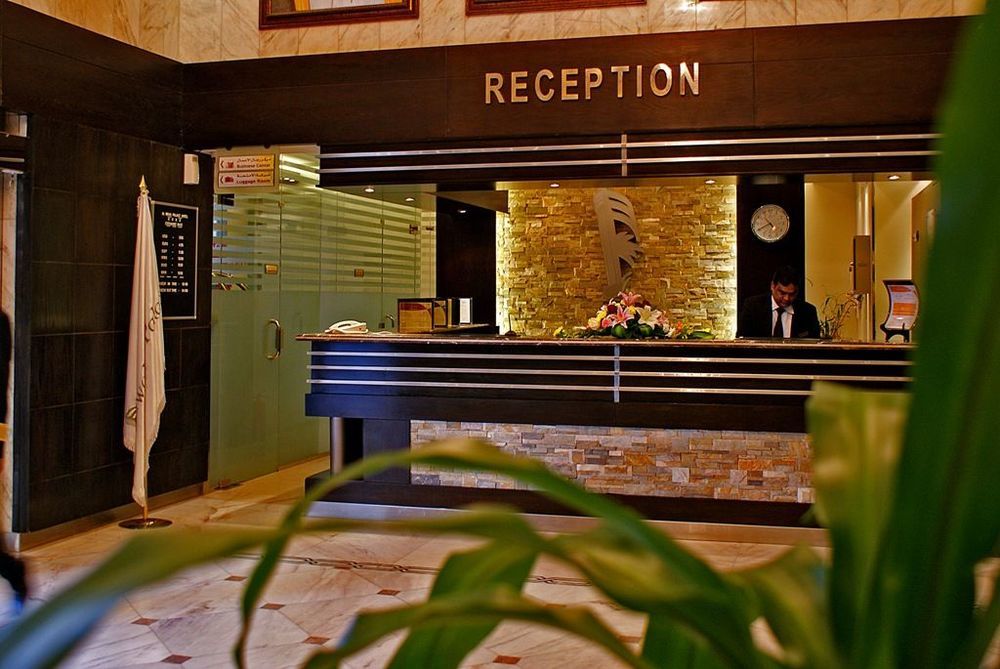 Al Waha Palace Hotel Riad Interior foto